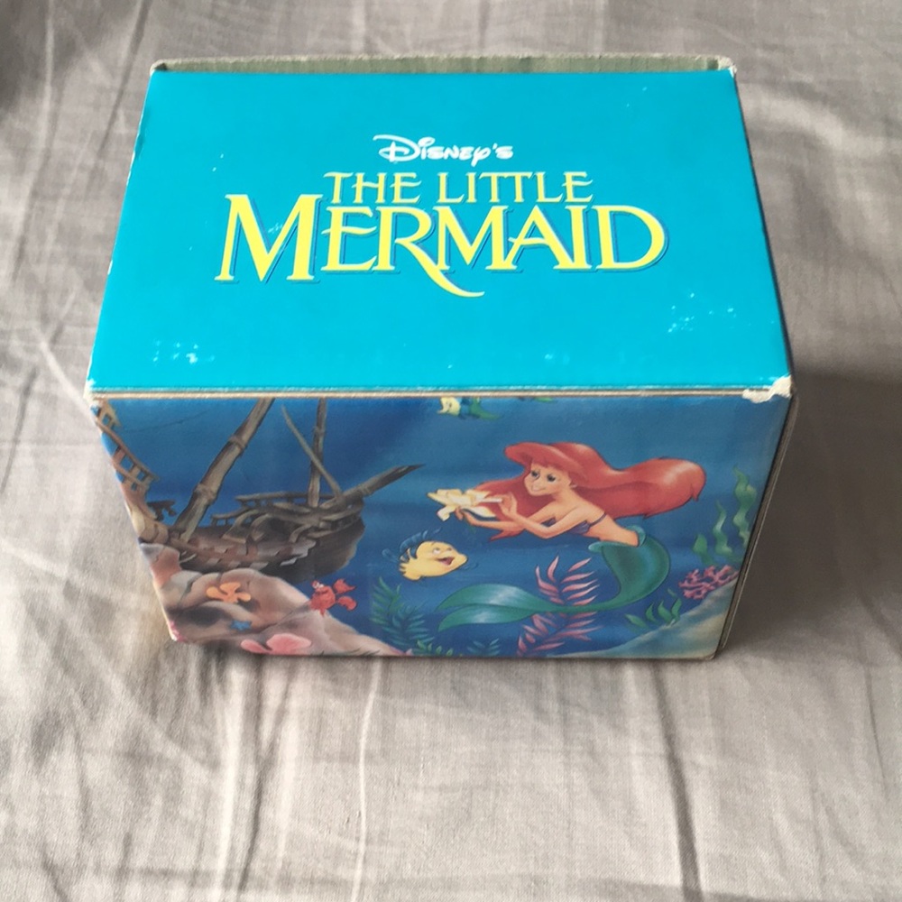 Vintage little mermaid mug